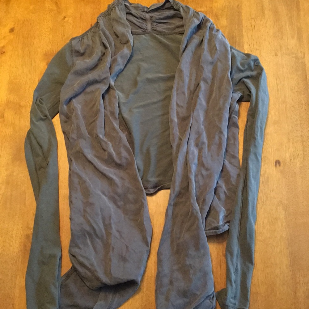 Lululemon wrap
